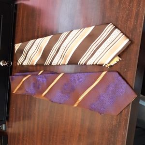 2 Vintage 70s neck ties